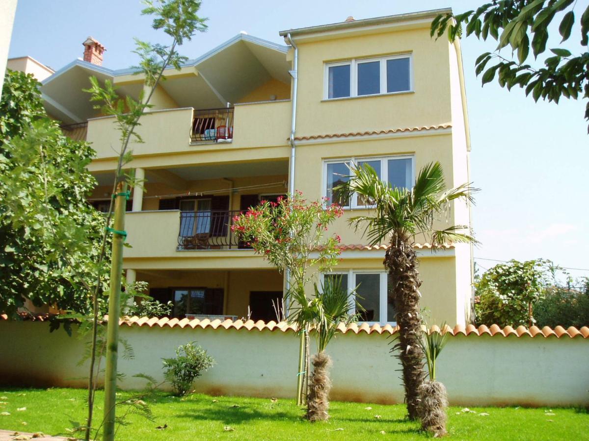 Apartment Nina Rovinj Exteriör bild