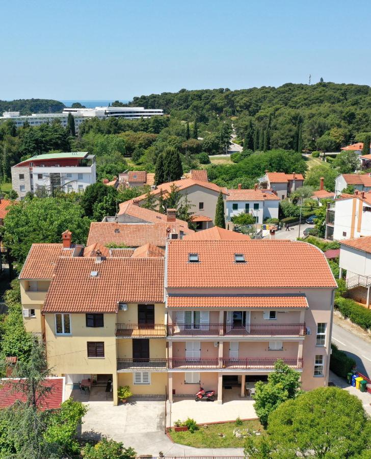 Apartment Nina Rovinj Exteriör bild